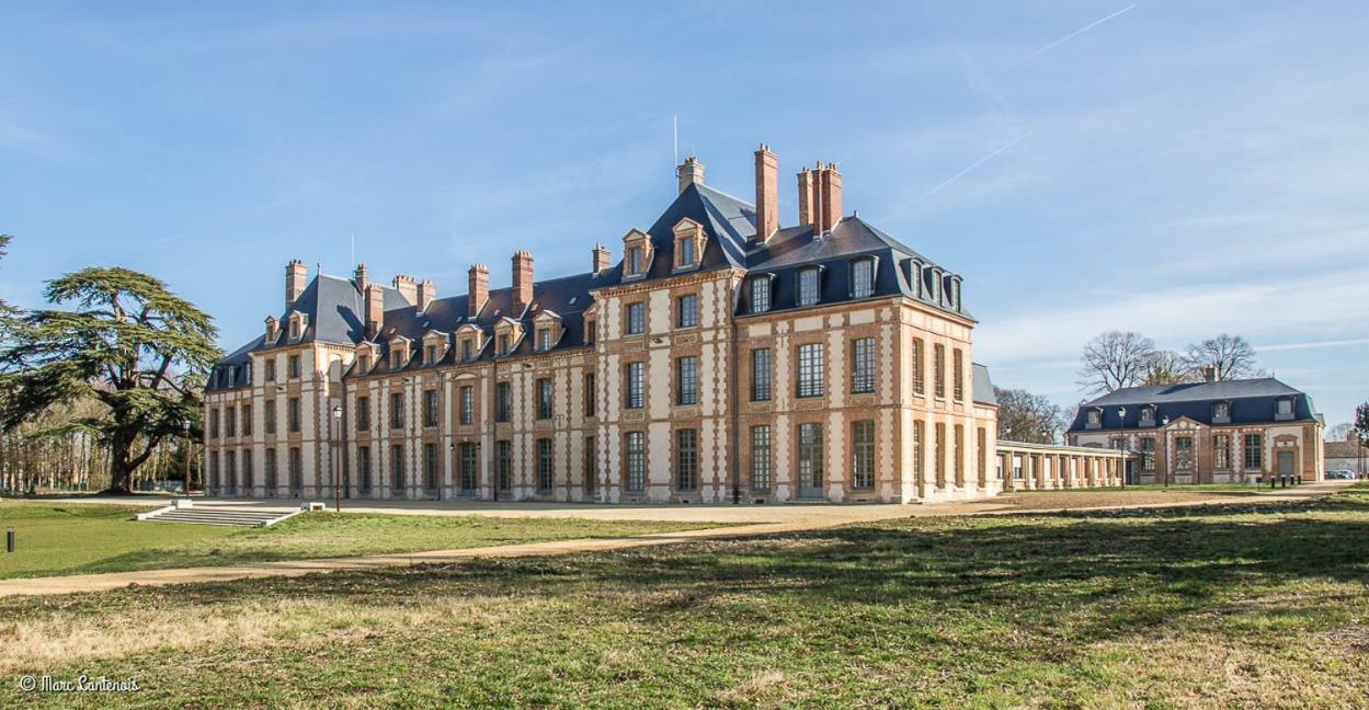 Exceptionnel Château près de Paris Abondant Exterior foto